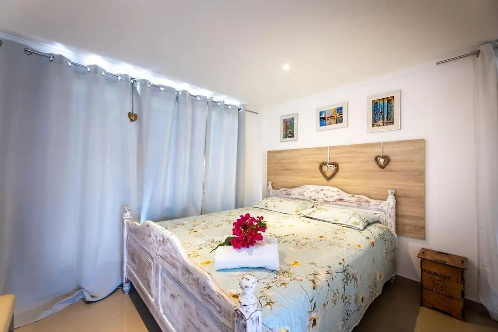 Apartment Lovely Rose With Garden Jacuzzi Jan Thiel
